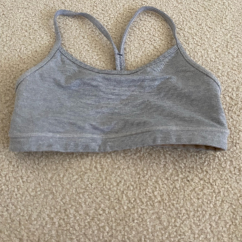 Lululemon Like New Grey Sports Bra